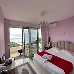 Selami Sea View *